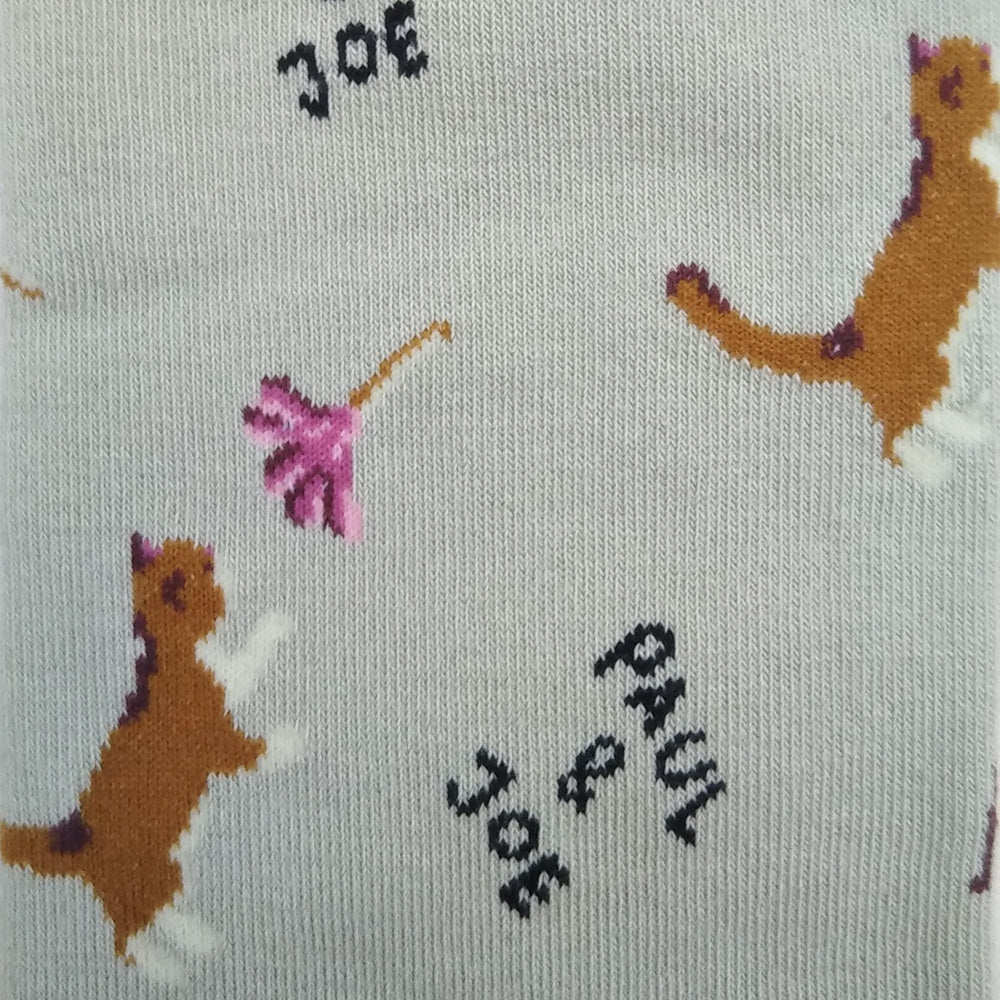 【メンズ】プレイングキャット柄クルー丈ソックス(ベージュ)