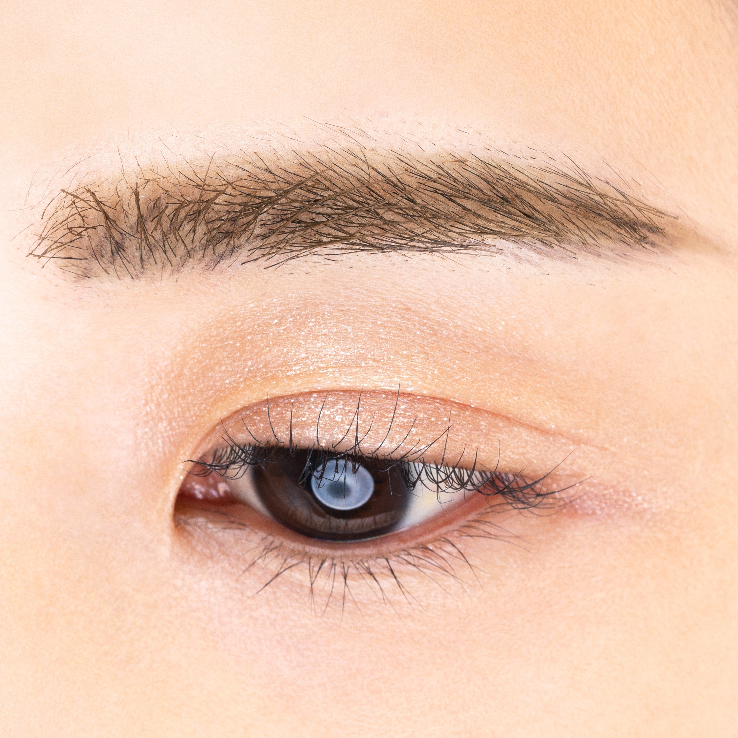 アイブロウ マスカラ 03 「セージ グリーン」