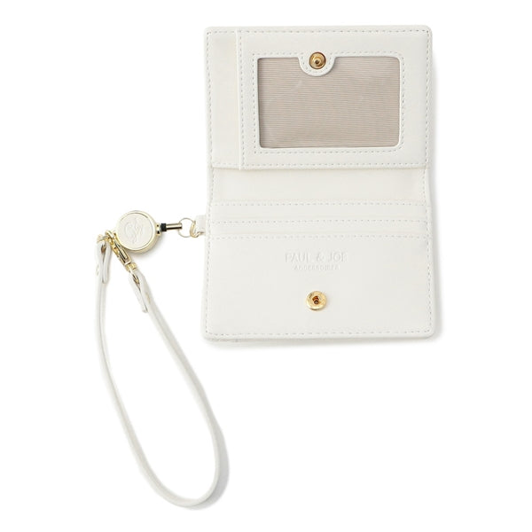 エンボス 2面パスケース アイボリー