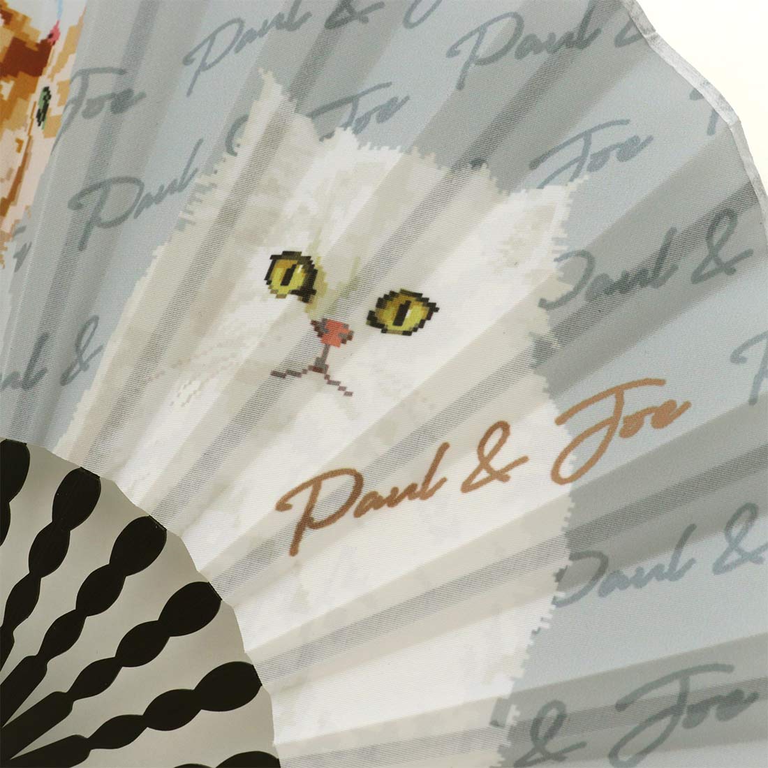 収納ケース付き扇子（ジプシー＆ヌネット）｜ポール ＆ ジョー公式