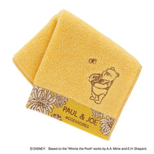 PAUL & JOE × CLASSIC POOH　タオルハンカチ