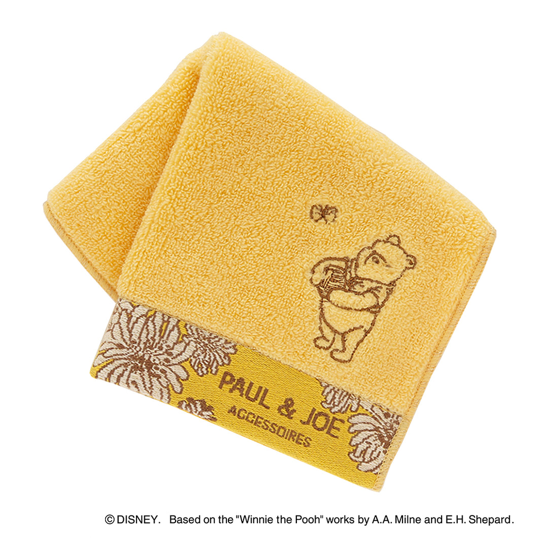 PAUL & JOE × CLASSIC POOH　タオルハンカチ