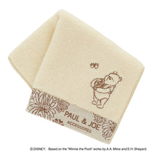 PAUL & JOE × CLASSIC POOH　タオルハンカチ