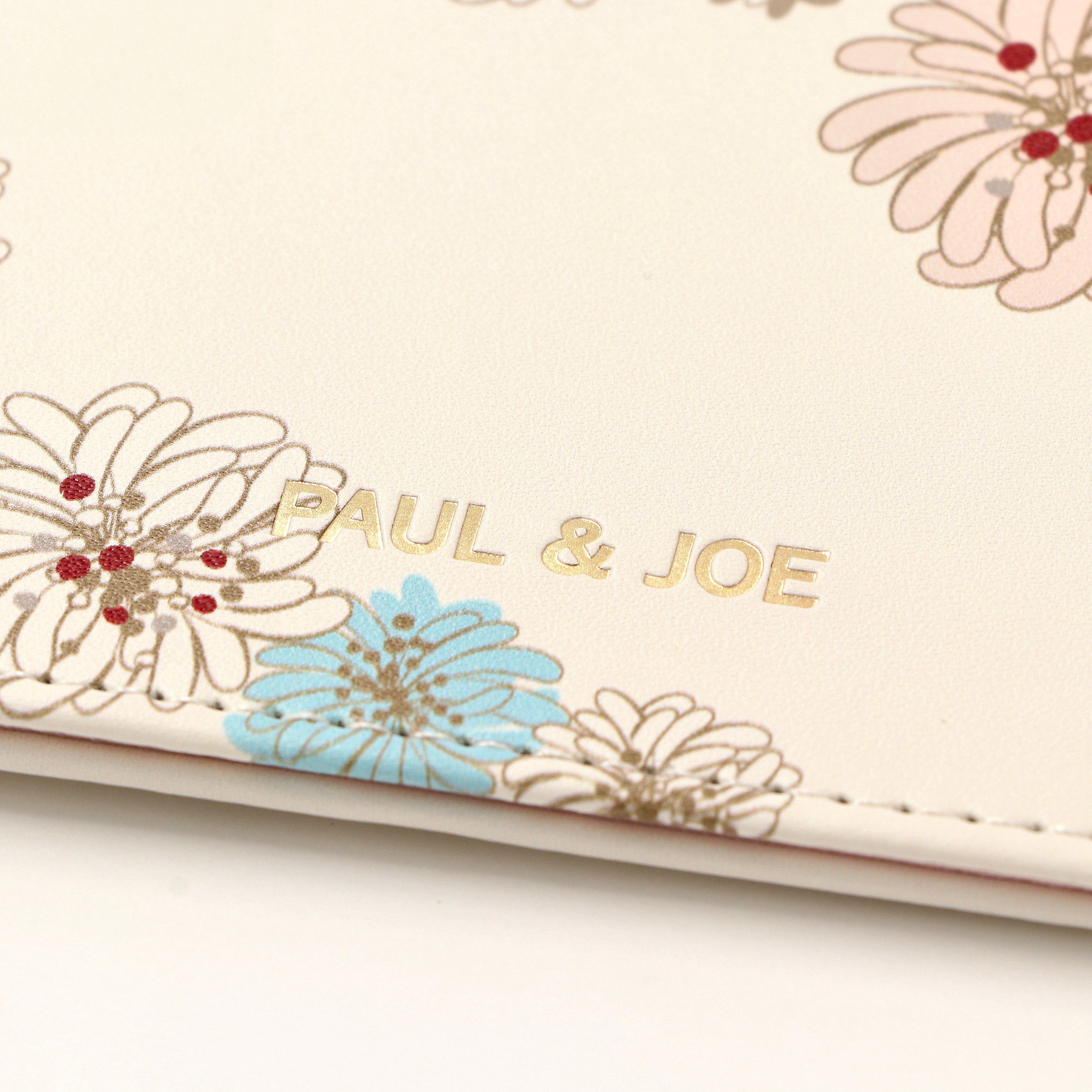 パスケース ＜クリザンテーム・ホワイト＞