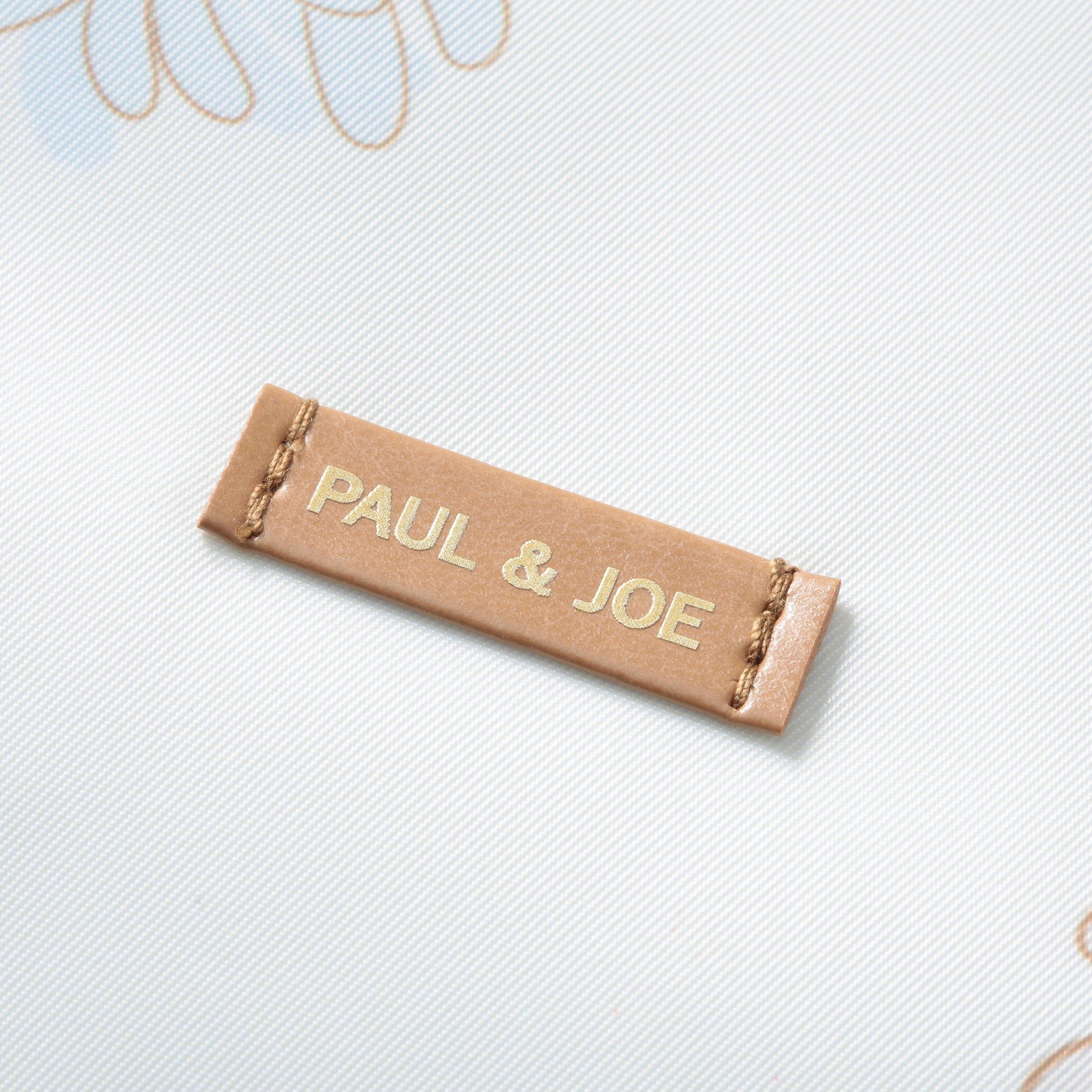 ランチ巾着バッグ ＜クリザンテーム・ホワイト＞