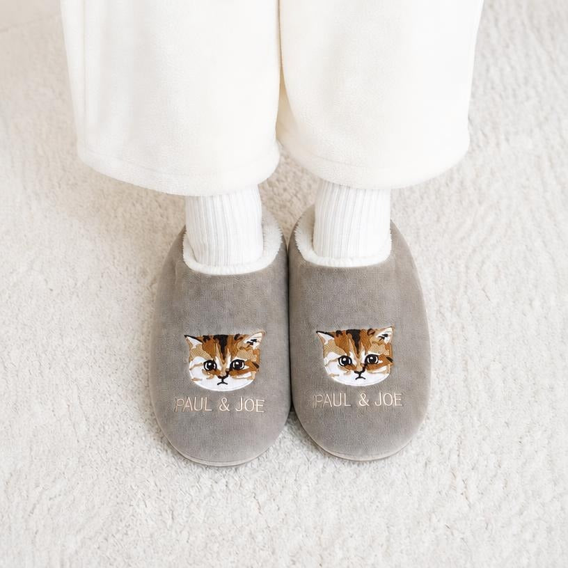 フロントヌネット刺繍　ルームカバー（グレージュ）