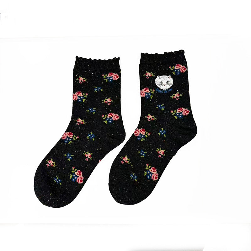 【レディース】小花柄ジプシー刺繍　ロークルー丈ウールソックス（ブラック）