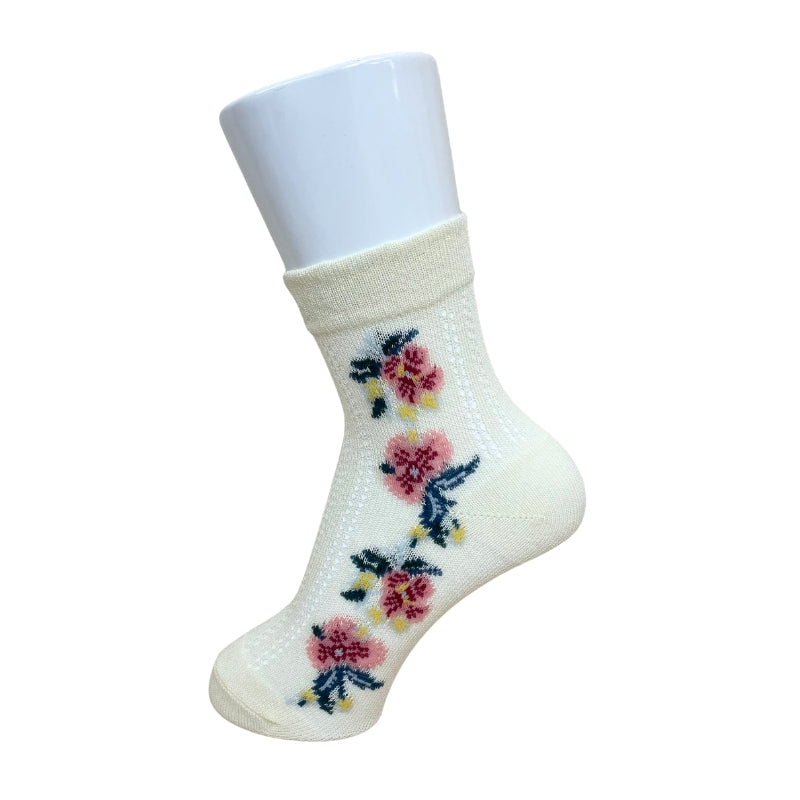 【レディース】ルミー風花ストライプ柄ソックス（アイボリー）