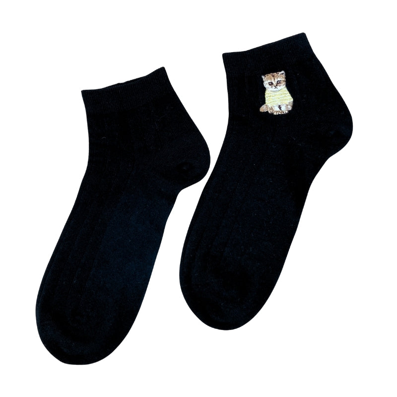 【メンズ】お座りヌネットボーダーT刺繍　ショート丈ソックス（ブラック）