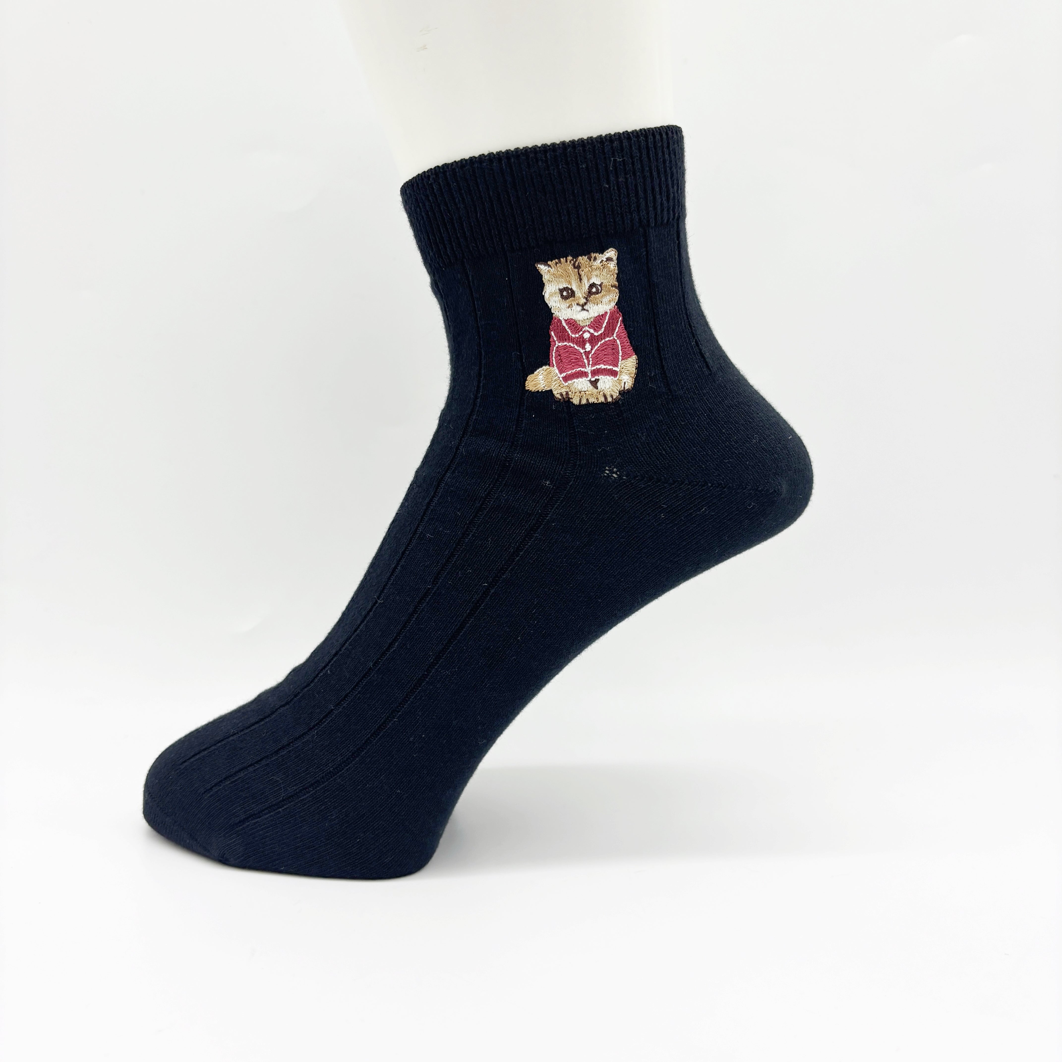 【メンズ】お座りヌネット刺繍　アンクル丈メンズソックス